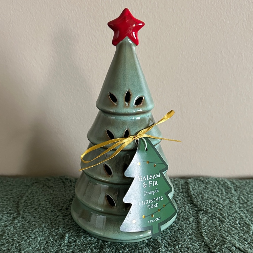 Balsam & Fir Scented Christmas Tree 🌲 Decor Holiday Festive NEW!